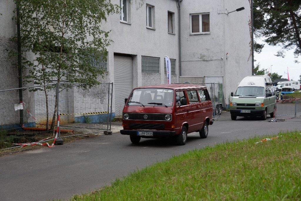 ../Images/VW Bus Festival Berlin 2019 121.jpg